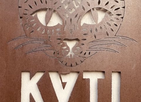 Ladenschild aus Blech ausgebrannt, Kati Hausbrauerei